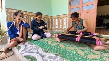 Phát triển du lịch cộng đồng trên nền tảng giá trị văn hóa truyền thống