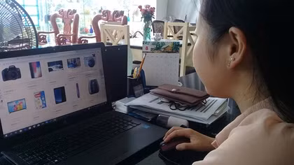 “Sân chơi” của sàn thương mại điện tử đang làm khó doanh nghiệp