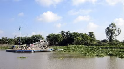 Phà xuôi Cù lao Ông Hổ