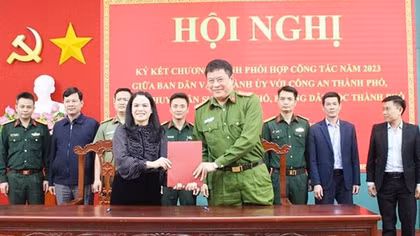 Thức tỉnh người mê ngộ nhận theo “tà” trở về lối “chính”