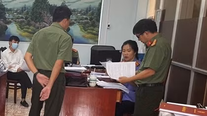 Vì sao Giám đốc Trung tâm Đăng kiểm tàu cá, Tổng cục Thủy sản bị khởi tố?