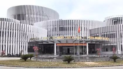 Cần thấu hiểu và chung tay tháo gỡ “khó khăn kép” của doanh nghiệp