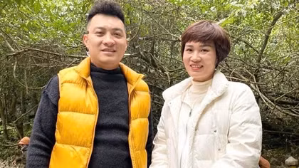 Nhặt được túi xách có 20 triệu đồng, Phó trưởng Công an phường tìm trả người mất
