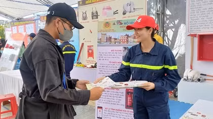 Đẩy mạnh tuyên truyền, nâng cao nhận thức về PCCC cho người dân
