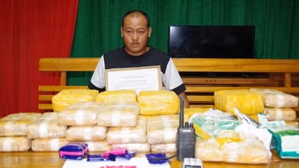 Bắt giữ đối tượng vận chuyển 11kg ma tuý tổng hợp và 16 bánh heroin