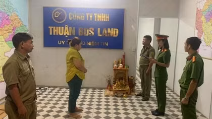 Mở văn phòng nhà đất, làm giả hàng loạt sổ đỏ