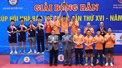 Đội Bóng bàn Báo CAND bảo vệ thành công “Ngôi vương”