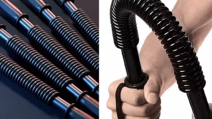 Xem bạn bẻ "đồ long đao", bé trai 10 tuổi bị vỡ mũi