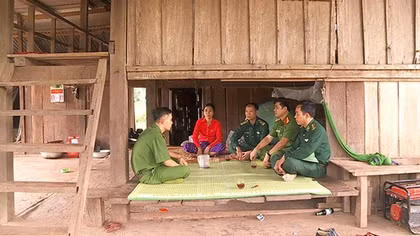 Xây dựng mô hình “Bản biên giới không có ma túy”