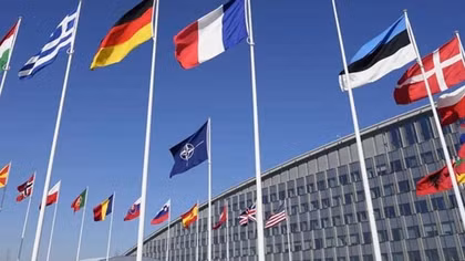 Bước ngoặt lịch sử của NATO