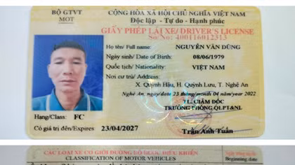 Tài xế bị tước bằng, lên mạng mua giấy phép lái xe giả bị khởi tố