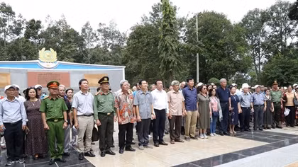 Cựu học viên D6 Công an Trung ương về nguồn