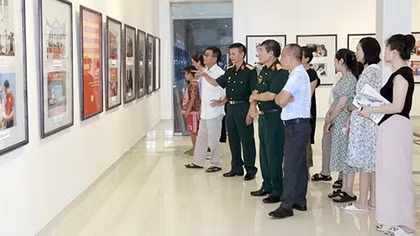 Triển lãm chuyên đề “76 năm - Trọn nghĩa tri ân”