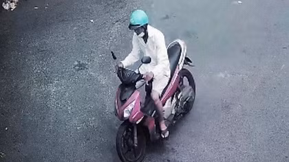 Kẻ trộm đầu thú vì... cảm thương người phụ nữ bán vé số