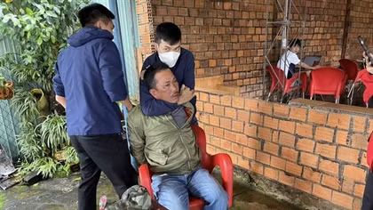 Bảo kê ép thương lái nộp tiền khi thu mua sầu riêng
