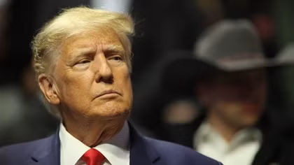 Ông Trump bác mọi cáo buộc khi trình diện tòa án liên bang