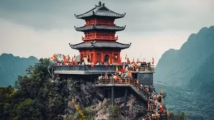 Đừng quay lưng với chùa