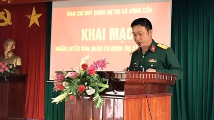 Thủ tướng thăm hỏi, chia buồn với gia đình Trung tá hy sinh khi cứu người