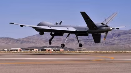 Lầu Năm Góc: "UAV Mỹ lao xuống biển Đen sau va chạm với tiêm kích Nga"