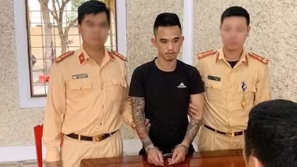 Tuần tra giao thông, bắt quả tang đối tượng tàng trữ 2.000 viên ma tuý tổng hợp