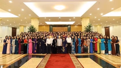 Tổng Bí thư gặp mặt Nhóm Nữ Đại biểu Quốc hội Việt Nam khóa XV
