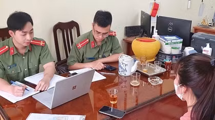 Xử phạt người phụ nữ "báo chốt" CSGT trên Facebook