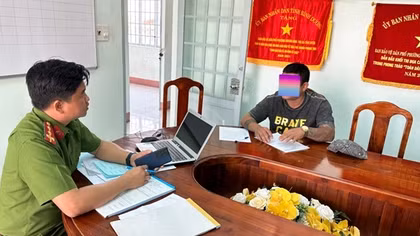 Truy tìm đối tượng đăng clip sai sự thật về “Công an đánh người bầu”