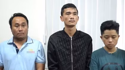 Bóc gỡ đường dây khủng làm giả bằng cấp, chứng chỉ, tem kiểm định, giấy phép lái xe