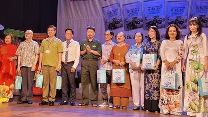 Hào sảng "Trái tim người lính miền Tây"