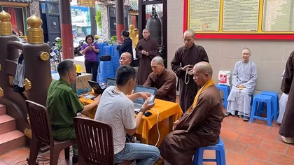 Cấp “ví giấy tờ điện tử” cho các chức sắc, tín đồ tôn giáo