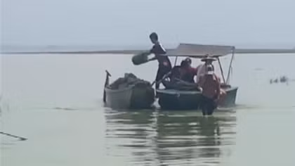 Hai kiểm lâm bị nhóm đối tượng cướp ca nô, khống chế bắt giữ trên hồ Trị An