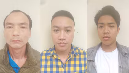 Khởi tố, bắt tạm giam nhóm thanh niên đánh 2 nữ nhân viên gác chắn