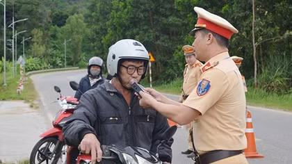 Thay đổi thói quen lái xe của đồng bào vùng cao khi đã uống rượu, bia