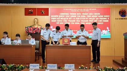 Bốc thăm chọn người xác minh tài sản, thu nhập