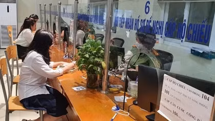 Nâng cao hiệu quả công tác quản lý nhà nước trong lĩnh vực nhập cảnh, xuất cảnh, quá cảnh và cư trú