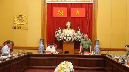 Thống nhất nội dung dự thảo Luật Trật tự, an toàn giao thông đường bộ và dự thảo Luật Đường bộ