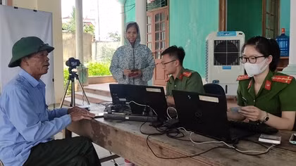 Bắc Giang ra quân thực hiện cao điểm kích hoạt, sử dụng tài khoản định danh điện tử