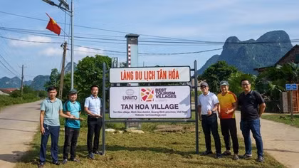 Tân Hóa được công nhận làng du lịch tốt nhất thế giới
