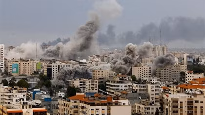 Israel dội bom trại tị nạn ở Dải Gaza, tiêu diệt "thủ lĩnh thứ hai" của Hamas