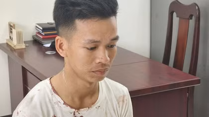 Bắt đầu bếp chém người yêu vì ghen tuông