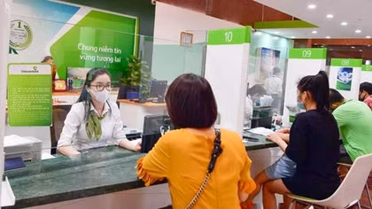 Ngân hàng phải “chữa bệnh thừa tiền”