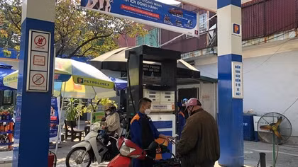 Xăng dầu tiếp tục tăng giá