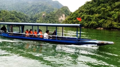 Đảm bảo trật tự an toàn giao thông ở hồ Ba Bể