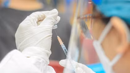 Bắt buộc 100% cơ sở tiêm vaccine phòng COVID-19 cho trẻ em phải ký số chứng nhận