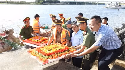 Khói hương Thành cổ