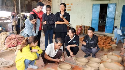 Bảo tồn và phát huy di sản Nghệ thuật làm gốm Chăm