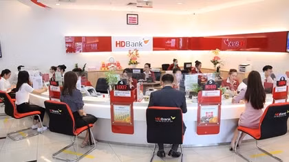 Ngân hàng đẩy mạnh giải ngân gói hỗ trợ lãi suất 40.000 tỷ