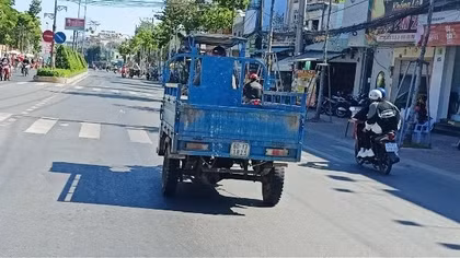 Sóc Trăng tăng cường xử lý xe ba bánh vi phạm