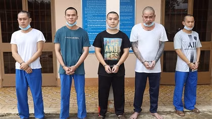 Khởi tố nhóm côn đồ đòi nợ kiểu "xã hội đen"
