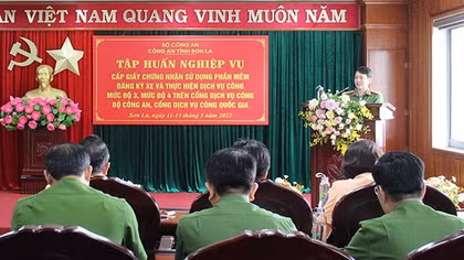 Công an Sơn La tập huấn sử dụng phần mềm đăng ký xe cơ giới